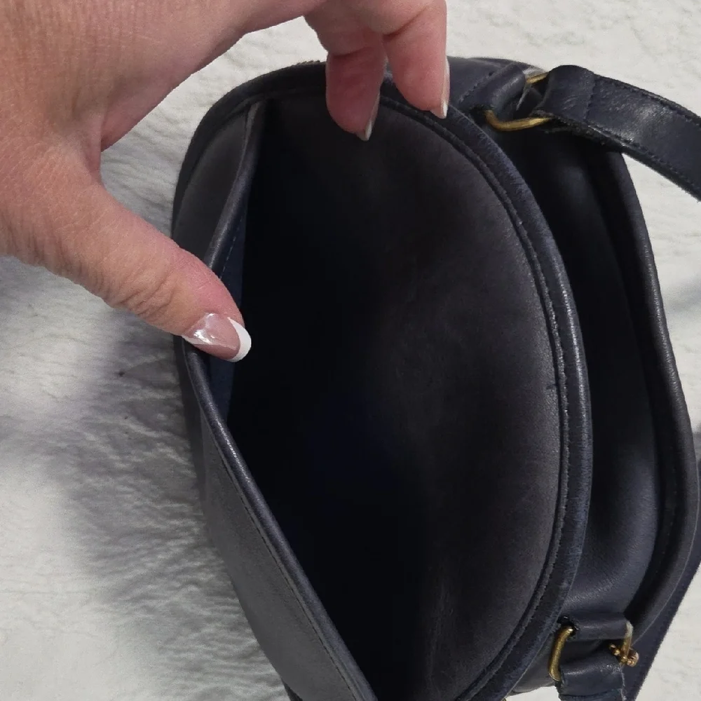 Coach Navy Crossbody Bag - Picture 4 of 7